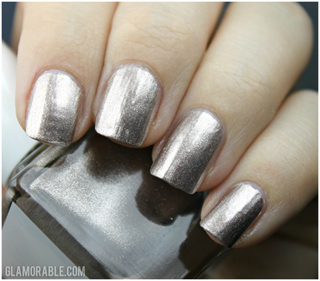 Square Hue August 2014 Review, Swatches, Unboxing: Beverly Hills | via @glamorable #bbloggers #nails #nailpolish #squarehue #mani #manicure #subscriptionboxes Square Hue August 2014 Review, Swatches, Unboxing: Beverly Hills | via @glamorable #bbloggers #nails #nailpolish #squarehue #mani #manicure #subscriptionboxes