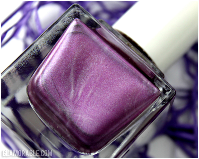 Square Hue August 2014 Review, Swatches, Unboxing: Beverly Hills | via @glamorable #bbloggers #nails #nailpolish #squarehue #mani #manicure #subscriptionboxes Square Hue August 2014 Review, Swatches, Unboxing: Beverly Hills | via @glamorable #bbloggers #nails #nailpolish #squarehue #mani #manicure #subscriptionboxes