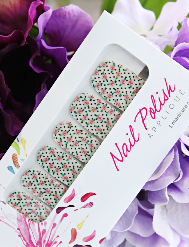 New on the blog: unboxing and review of my Beauty Box 5 April 2015. This month's theme? "Bloom"! >> http://bit.ly/1be95j1 | via @glamorable