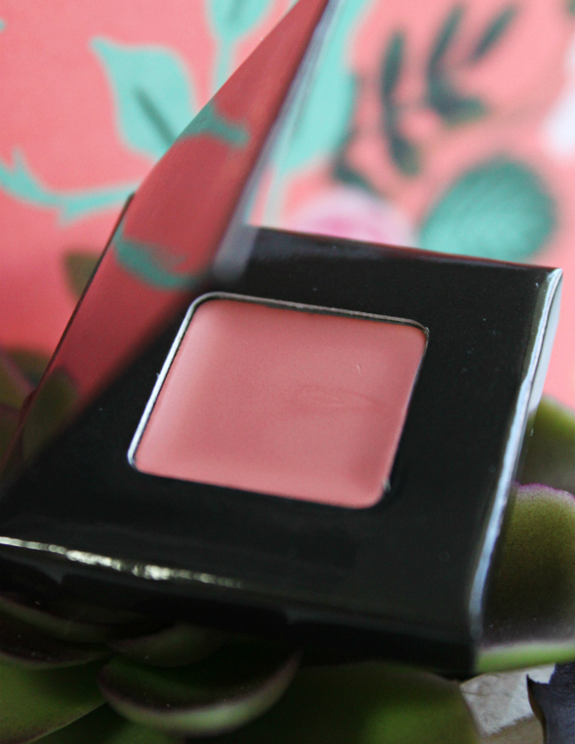 New on the blog: Birchbox Upgrade April 2015. This month I opted in for the upgraded version that cost $20 more, and received a full-sized mascara and fancy nail polish as my extras >> http://bit.ly/1DU2wMY | via @glamorable