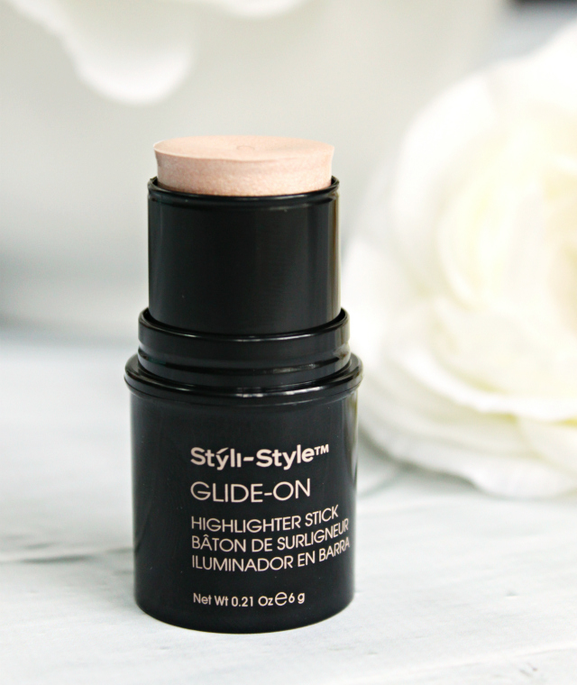 New on the blog: Beauty Box 5 May 2015 Review & Unboxing >> http://bit.ly/1JdcDyM