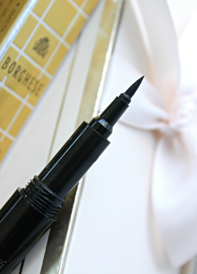 Find ouyt why I wasn't a fan of Borghese Linea Precisa Liquid Eyeliner in my latest review (with swatches) >>  http://bit.ly/1IMEG7H | via @glamorable