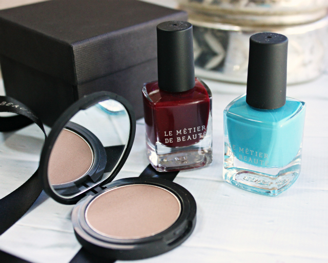 Le Metier de Beaute Vault VIP April 2015 Review, Swatches, Unboxing: True Colour Eye Shadow Mulberry, Nail Lacquer Aurora, Nail Lacquer Bodacious Bordeaux >> http://bit.ly/1aLRTjA | via @glamorable
