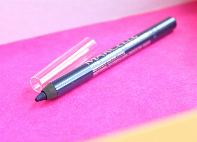 Check out Marcelle Mini Waterproof Eyeliner and other makeup and skin care beauty products that came in my June 2015 Birchbox! Read full review on the blog here >> http://bit.ly/1FV24vv | via @glamorable