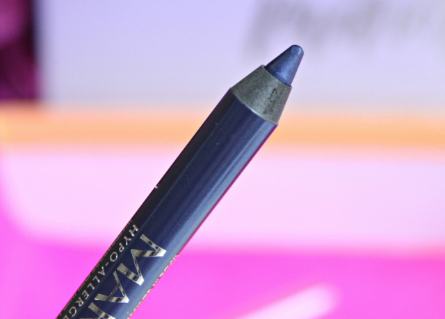 Check out Marcelle Mini Waterproof Eyeliner and other makeup and skin care beauty products that came in my June 2015 Birchbox! Read full review on the blog here >> http://bit.ly/1FV24vv | via @glamorable