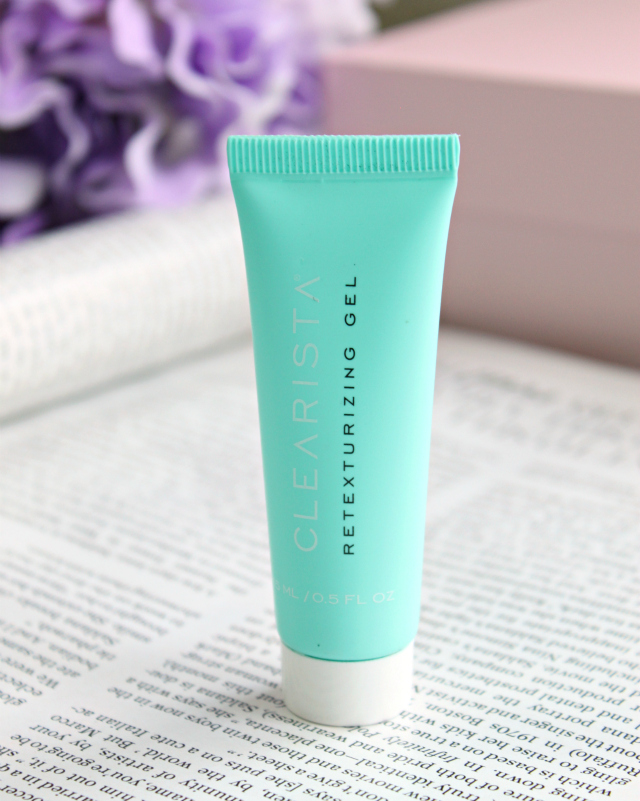 Here's what came in my May Glossybox: Doucce Mineral Matt Lipstick, Sebastian Professional Stylbrid 9, Glamglow Powermud Dualcleanse Treatment, Teez Trend Cosmetics Head Over Heels Nail Lacquer Base Coat, Clearista Retexturizing Gel >> http://bit.ly/1GhHc3Y | via @glamorable