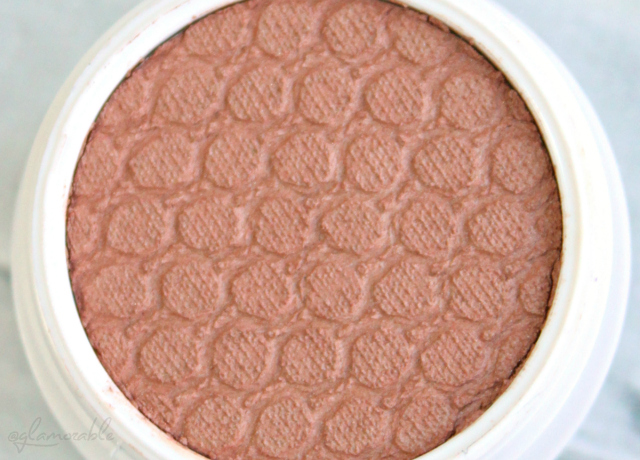 Today on the blog I posted review and swatches of Shaanxo x Colourpop set that includes Deluxe, XO, Rebel, and Selfie Super Shock Shadows. Find out why everyone is in love with this inexpensive makeup brand! >> http://bit.ly/1FPztKd | via @glamorable