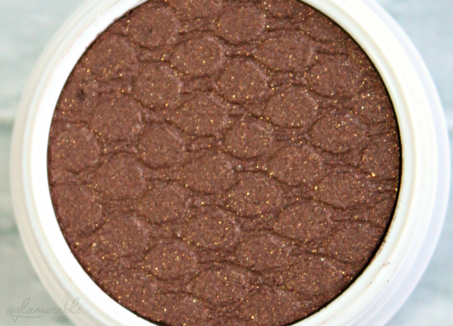 Today on the blog I posted review and swatches of Shaanxo x Colourpop set that includes Deluxe, XO, Rebel, and Selfie Super Shock Shadows. Find out why everyone is in love with this inexpensive makeup brand! >> http://bit.ly/1FPztKd | via @glamorable