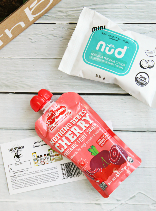 Urthbox May 2015 Review & Unboxing: My May box was loaded with kinds of organic snacks, healthy treats, and other NON-GMO goodies! Take a look >> http://bit.ly/1MsWYv0