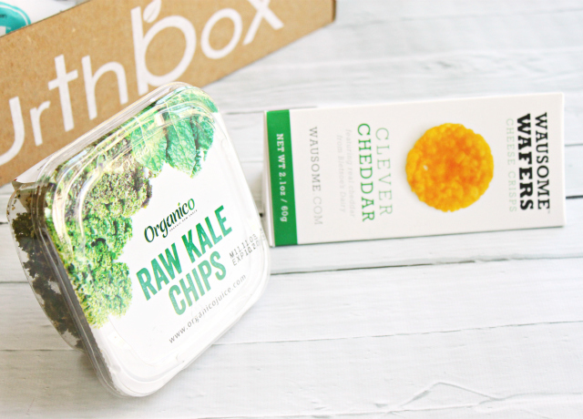 Urthbox May 2015 Review & Unboxing: My May box was loaded with kinds of organic snacks, healthy treats, and other NON-GMO goodies! Take a look >> http://bit.ly/1MsWYv0