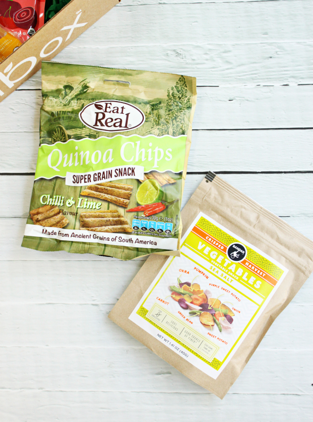 Urthbox May 2015 Review & Unboxing: My May box was loaded with kinds of organic snacks, healthy treats, and other NON-GMO goodies! Take a look >> http://bit.ly/1MsWYv0