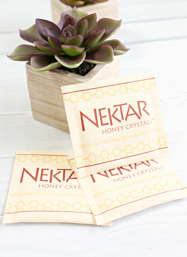 Bestowed Box July 2015 Review. Discover healthy snacks selected by a professional nutritionist Heather Bauer! >>  https://glamorable.com | via @glamorable