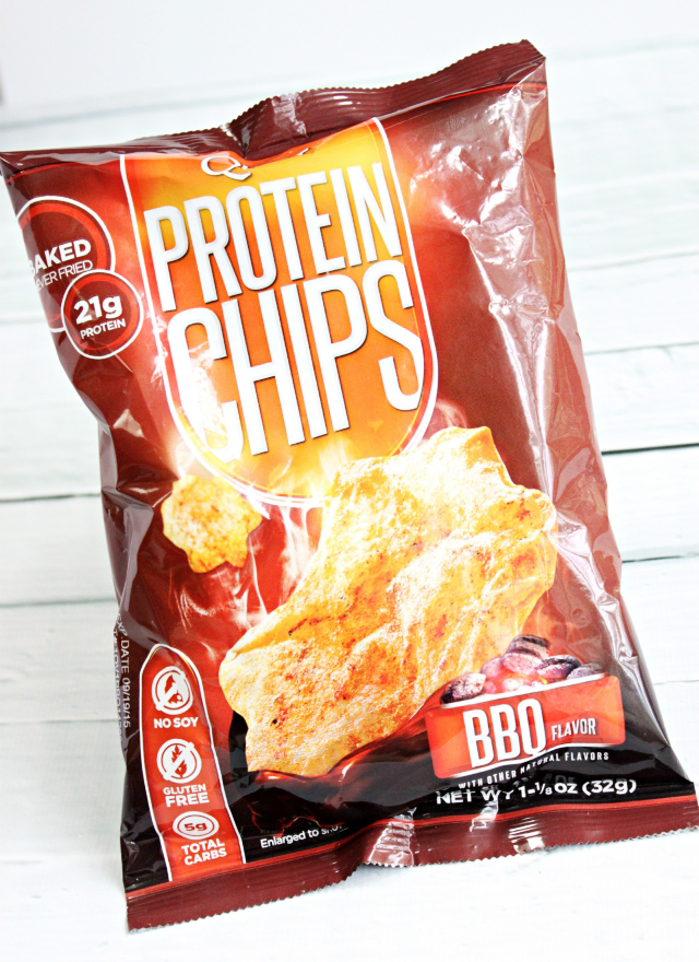 Bestowed Box July 2015 Review. Discover healthy snacks selected by a professional nutritionist Heather Bauer! >>  https://glamorable.com | via @glamorable