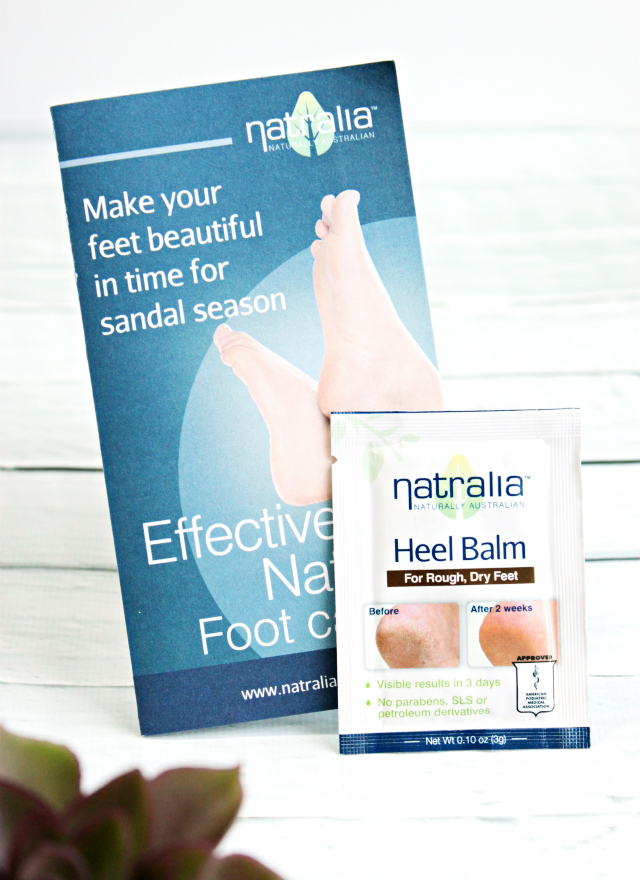 Bestowed Box July 2015 Review. Discover healthy snacks selected by a professional nutritionist Heather Bauer! >>  https://glamorable.com | via @glamorable