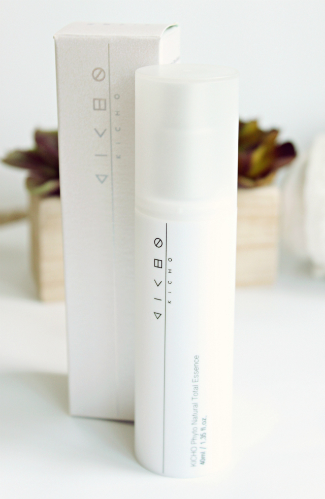 Interested in Korean skin care? Check out this review of Kicho Phyto Natural Total Essence & Moisture Cream, that each contain over 44 botanical extracts and oils!! >>  https://glamorable.com | via @glamorable