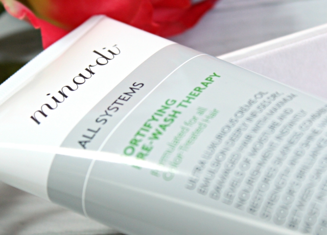 Tips and tricks on how to repair sun-damaged hair with Minardi Fortifying Pre-Wash Therapy. More at https://glamorable.com | via @glamorable