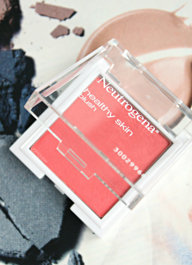 Best drugstore makeup: Neutrogena Healthy Skin Blush in Flushed 30. Read more >> glamorable.com | via @glamorable