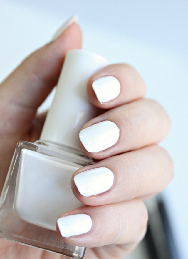 Check out my SquareHue August 2015 Review, Unboxing, and Swatches of the 1960s Decades Collection! Read more at: https://glamorable.com | via @glamorable