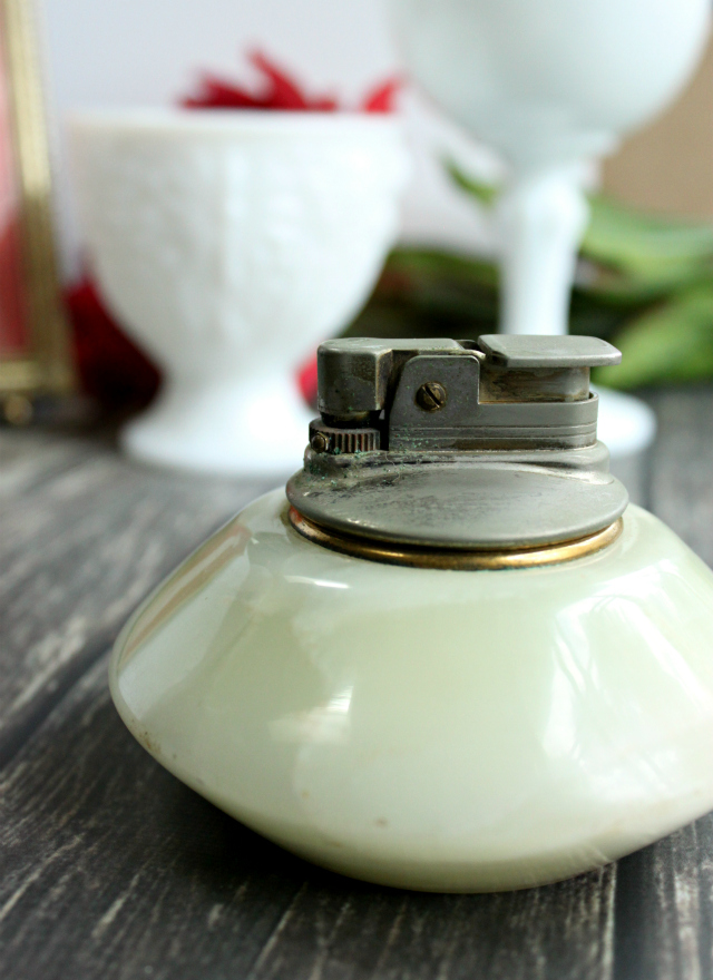 Frankie & Albert Review: Subscription Box for Vintage Fans. Click through for more pictures! >> www.glamorable.com | via @glamorable