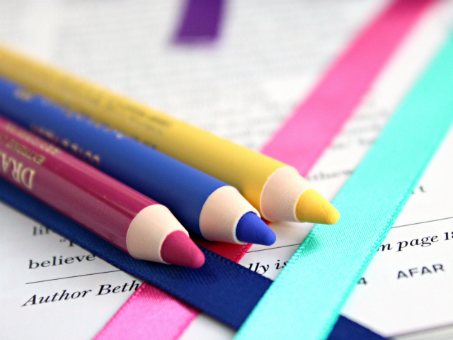 Bright eye makeup look, review, and swatches of all 16 Lancome Drama Liqui-Pencils. Read more at >> www.glamorable.com | via @glamorable