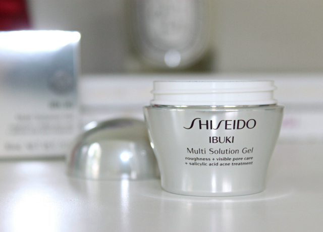 A Solution For Problem Skin - Shiseido IBUKI Multi Solution Gel Review. Read more at >> www.glamorable.com | via @glamorable