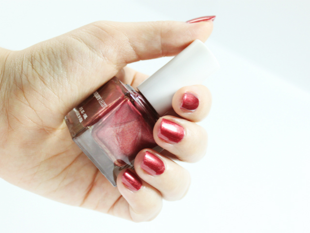 SquareHue September 2015 Review & Swatches. Read more at >> www.glamorable.com | via @glamorable