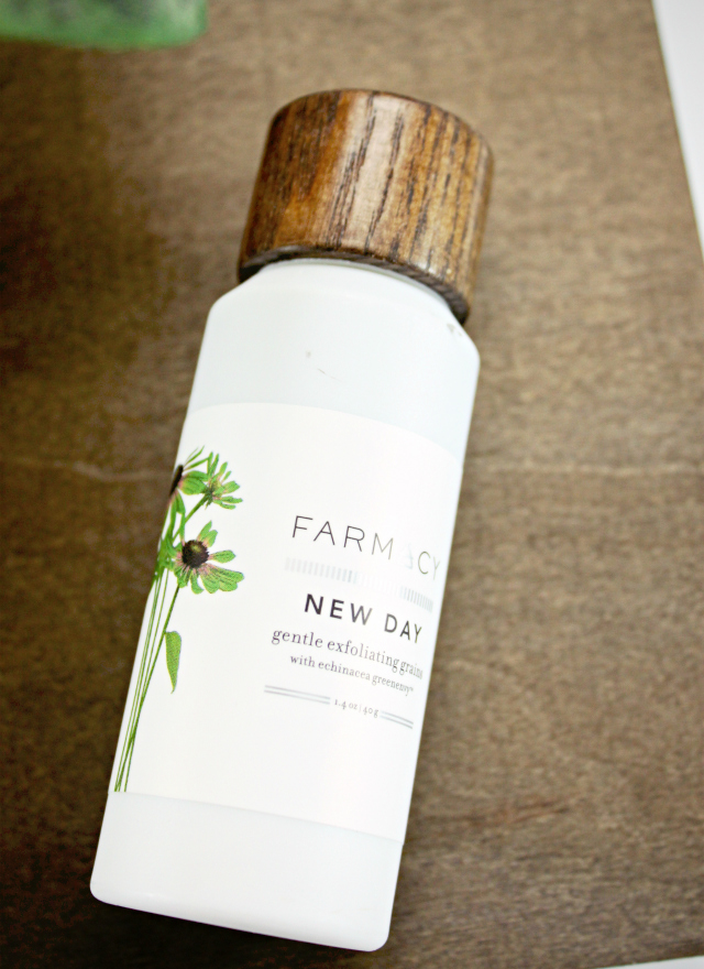 Farmacy Gentle Exfoliating Grains Review >> www.glamorable.com | via @glamorable