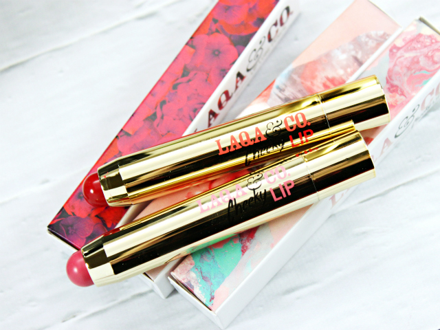 Holiday Gift Guide: Best Beauty Products to Gift Your Best Friend. Read more at >> www.glamorable.com | via @glamorable