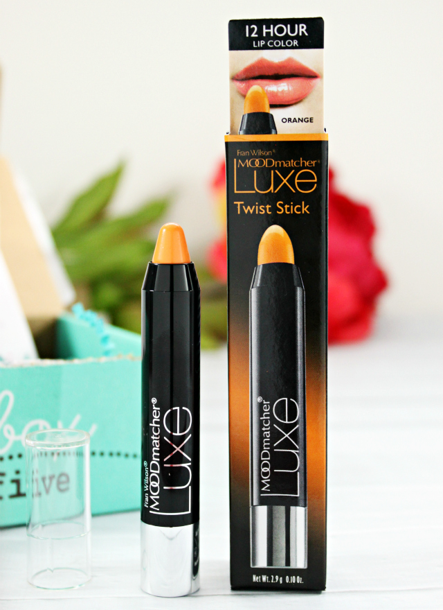 Beauty Box 5 November 2015 Review. Read more at >> www.glamorable.com | via @glamorable