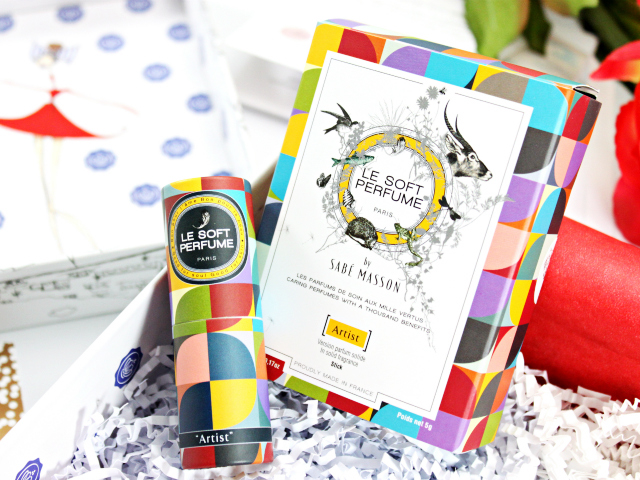 Glossybox October 2015 Review. Read more at >> www.glamorable.com | via @glamorable