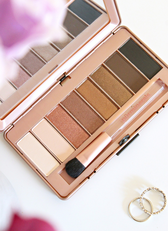 Pur Cosmetics Secret Crush Palette Review. Read more at >> www.glamorable.com | via @glamorable