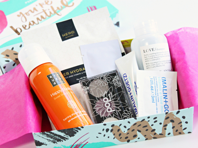 Birchbox September 2015 review. Read more at >> www.glamorable.com | via @glamorable