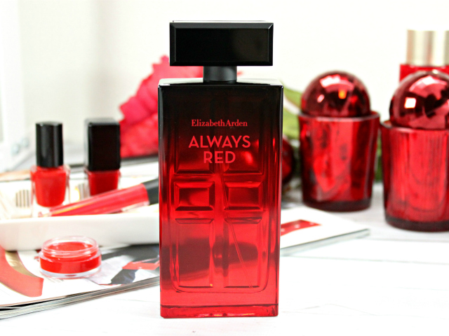 Elizabeth Arden Always Red Review. Read more at >> www.glamorable.com | via @glamorable