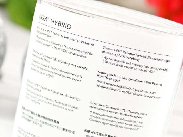 FOREO Issa Hybrid Brush Head review. Read more at >> www.glamorable.com | via @glamorable