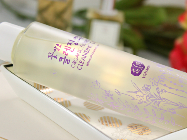 Find out why fermented cosmetics are good for your skin and discover the best cleansing oil in my Whamisa Organic Flowers Cleansing Oil review. www.glamorable.com | via @glamorable