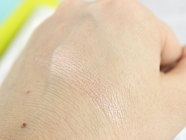 The Beauty Crop Lighting Crew Highlighting Cream Swatch | Birchbox December 2015 Review. Read more at >> www.glamorable.com | via @glamorable