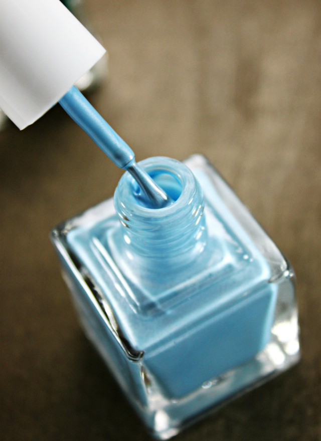 SquareHue Lake Louise Swatch