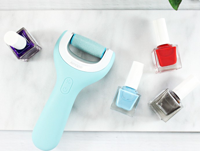 Amopé™ Pedi Perfect Wet & Dry Rechargeable Foot File