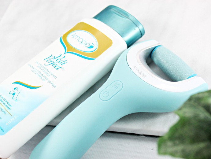 Amopé™ Pedi Perfect Wet & Dry Rechargeable Foot File