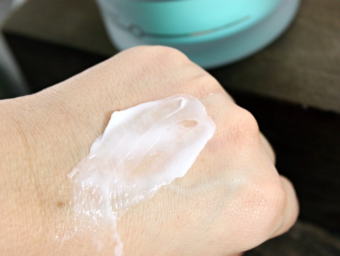 Exuviance AGE REVERSE Toning Neck Cream