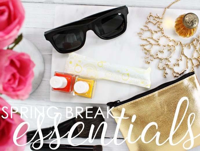 Pack Your Bag Like a Beauty Editor: Spring Break Must Haves
