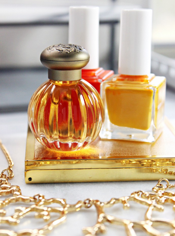 Pack Your Bag Like a Beauty Editor: Spring Break Must Haves