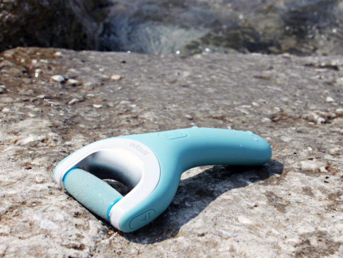 Getting The Confidence to Bare Your Feet This Spring is Easier Than You Think with Amopé™ Pedi Perfect Wet & Dry Rechargeable Foot File #AmopeCrowd #DoYouAmope #ad