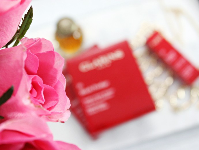 How to Refresh Your Makeup Look for Spring, Clarins Eye Quartet Mineral Palette #01 Pastels, Clarins Blush Prodige Illuminating Cheek Color #03 Miami Pink, Clarins Rouge Eclat Satin Finish Age Defying Lipstick #04 Tropical Pink Swatches