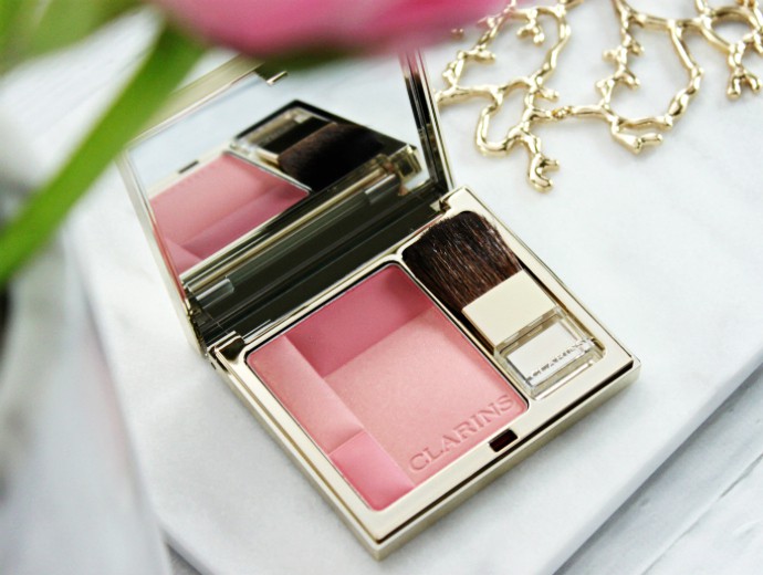 How to Refresh Your Makeup Look for Spring, Clarins Eye Quartet Mineral Palette #01 Pastels, Clarins Blush Prodige Illuminating Cheek Color #03 Miami Pink, Clarins Rouge Eclat Satin Finish Age Defying Lipstick #04 Tropical Pink Swatches