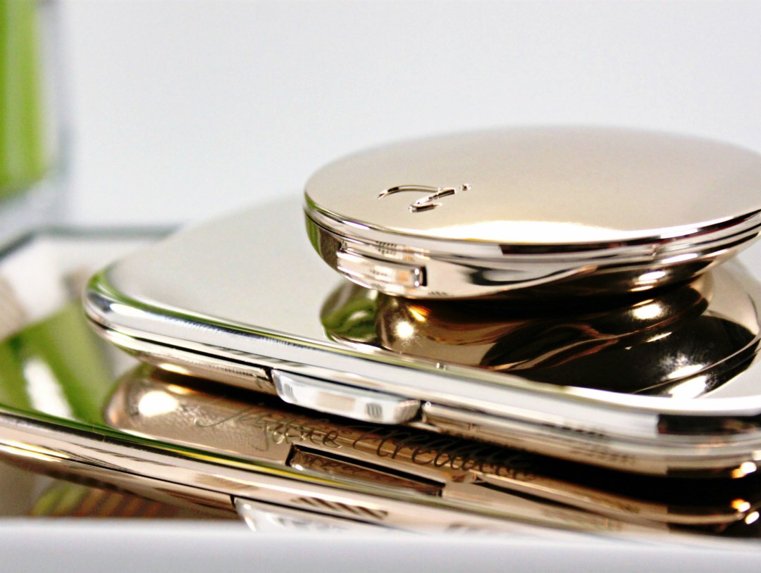 How to Master the No Makeup Look with NEW Jane Iredale Skin Is In Collection | Jane Iredale Naturally Matte Eye Shadow Kit, Jane Iredale GreatShape Eyebrow Kit, Jane Iredale White Tea PureGloss Lip Gloss, Jane Iredale Flawless PurePressed Blush