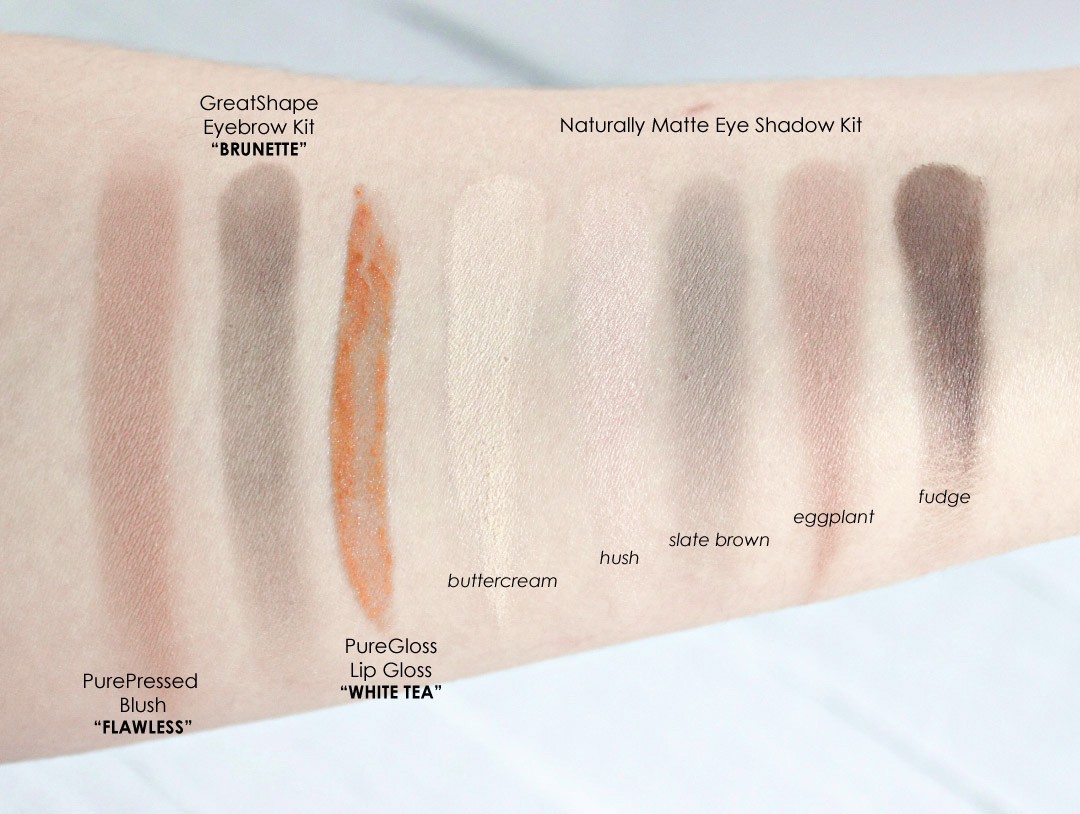 How to Master the No Makeup Look with NEW Jane Iredale Skin Is In Collection | Jane Iredale Naturally Matte Eye Shadow Kit, Jane Iredale GreatShape Eyebrow Kit, Jane Iredale White Tea PureGloss Lip Gloss, Jane Iredale Flawless PurePressed Blush