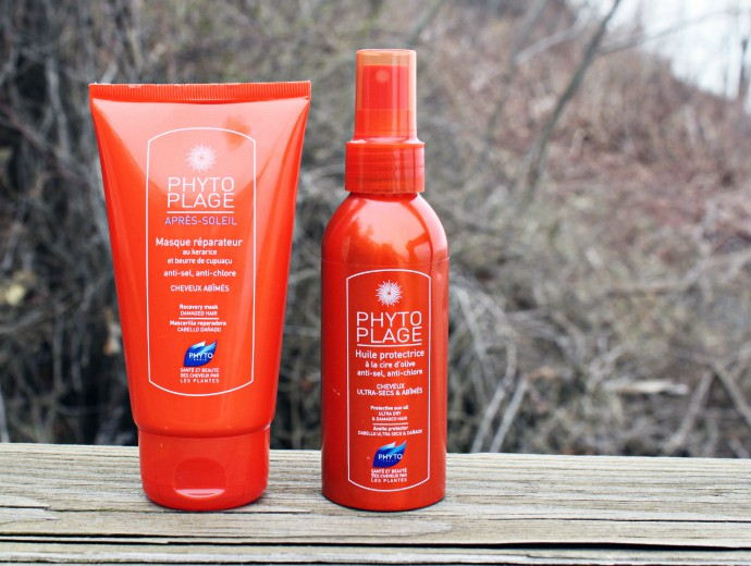 Find out how to protect your hair at the beach using PHYTO Phytoplage Protective Sun Oil and Recovery Mask.