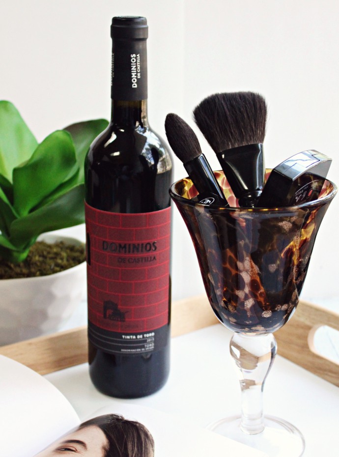 Wine Awesomeness Effortlessly Pairs with Pizza and Summer Fun