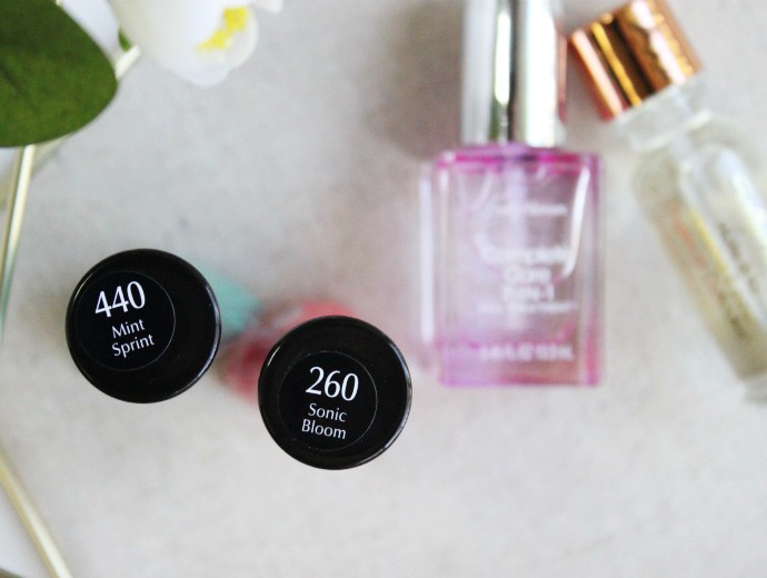 Easy Negative Space Manicure Tutorial